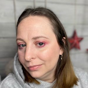 Meet your Posher, Roxanne